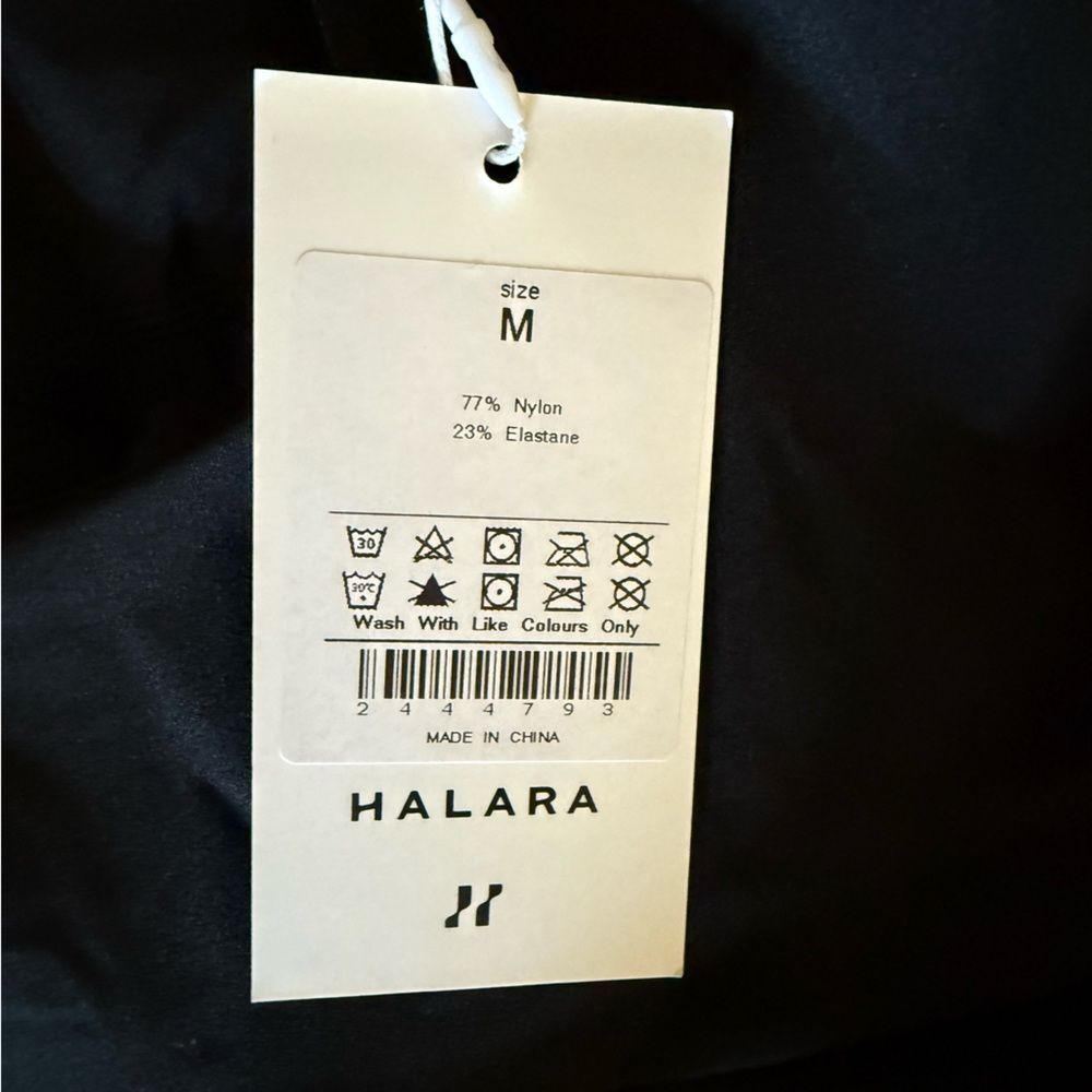 HALARA SoftlyZero Tiered Ruffle Black Spaghetti S… - image 4